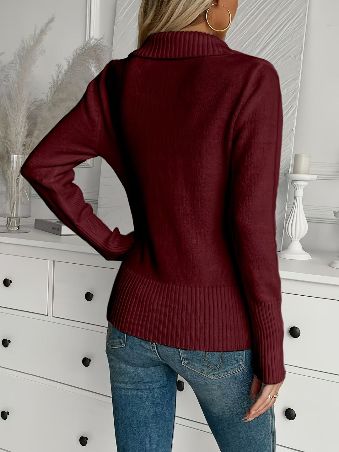 Shellie - Elegant Sweater with Buttons