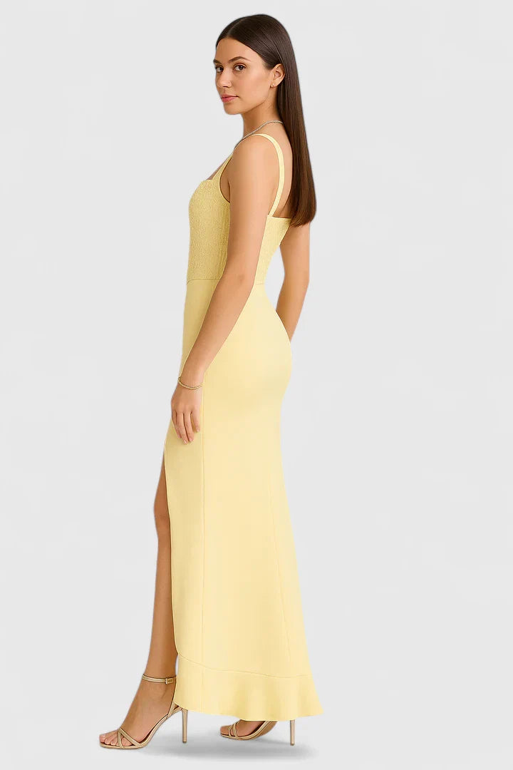 Alma - Elegant & Comfortable Dress