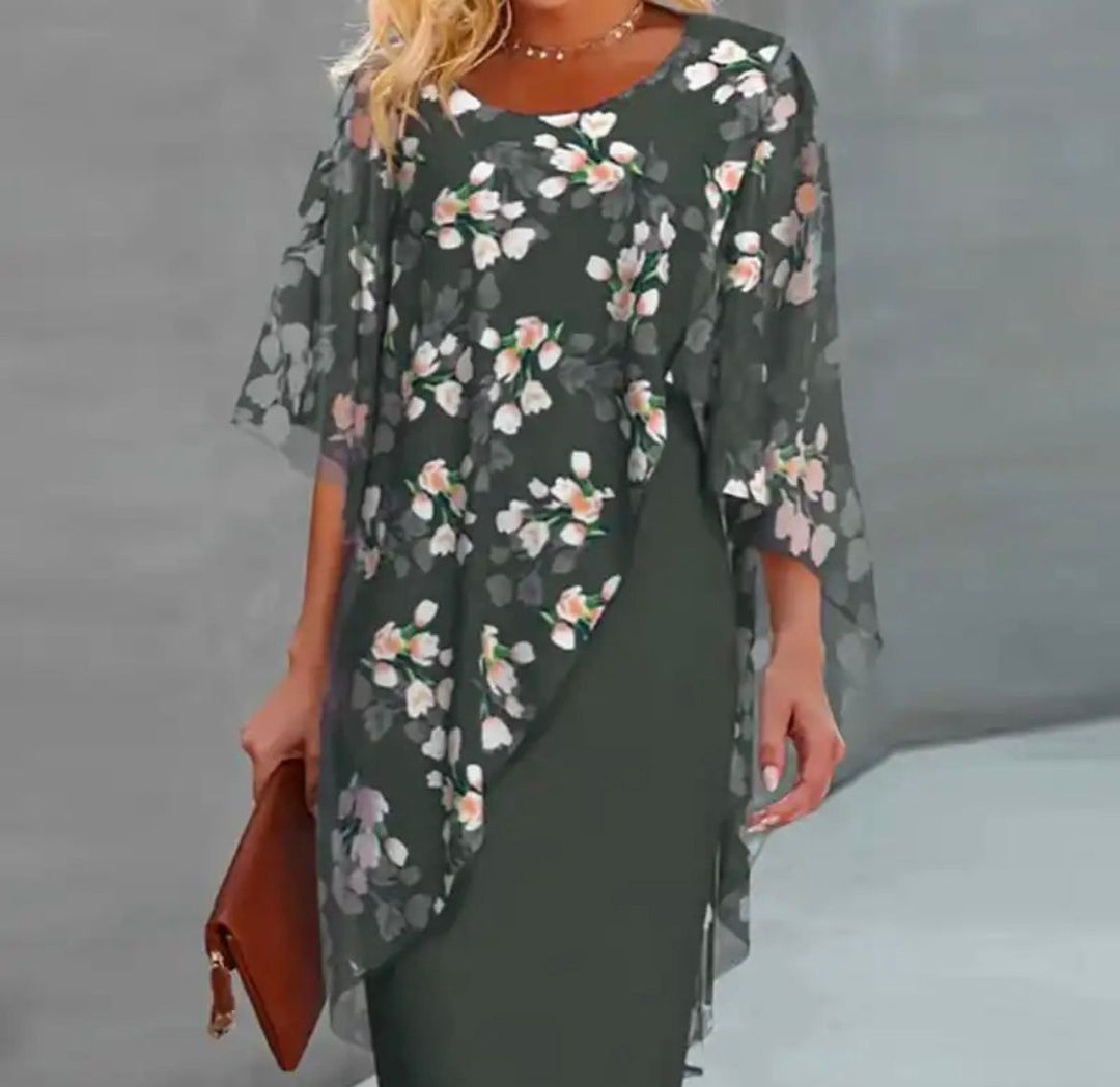 Ava - Flattering & Belly-Friendly Foral Dress