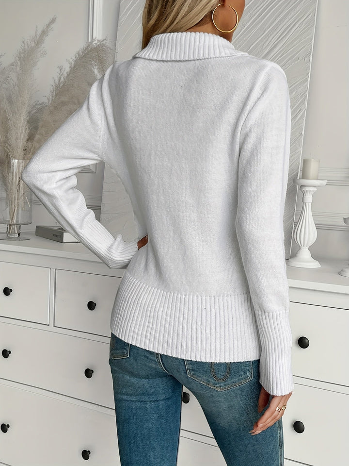 Shellie - Elegant Sweater with Buttons
